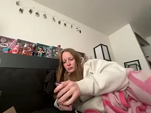 prettygirltracy_12 from StripChat