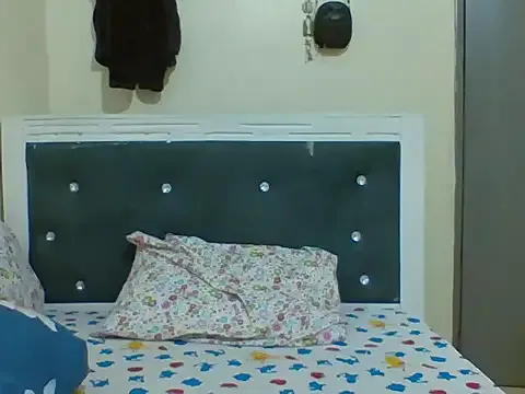 Prettymimi7 from StripChat