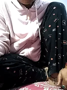 Priyajii-1111 from StripChat