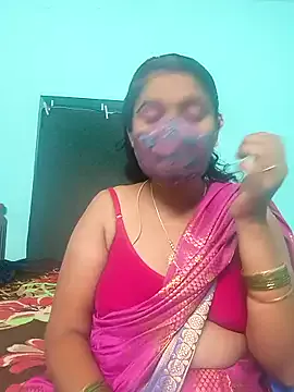 Ramya-hot-gueen from StripChat