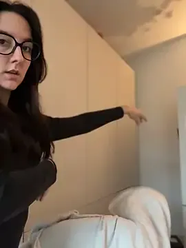 RealJuliette from StripChat