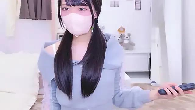 rinochi_ from StripChat