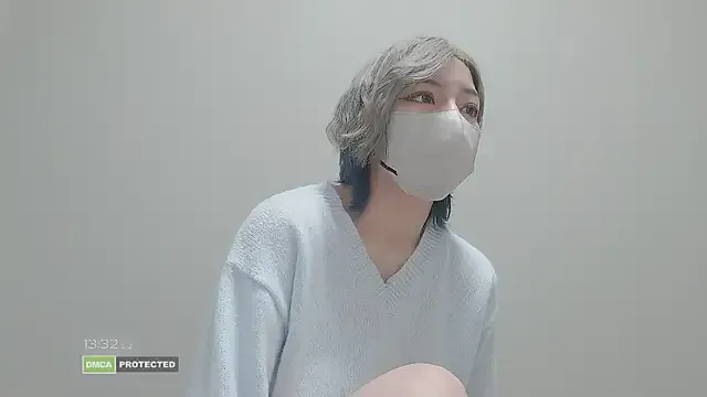 Rinooooo00 from StripChat