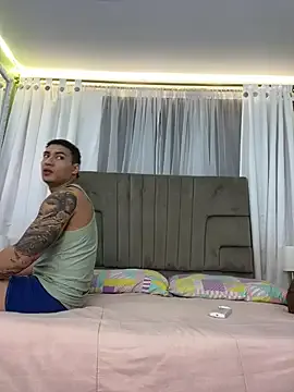 Robin_Rief from StripChat