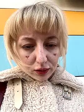 Watch RonnieKiss, she wants to masturbate for you RonnieKiss from StripChat