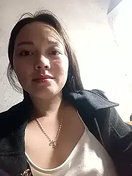 Rose-222 from StripChat