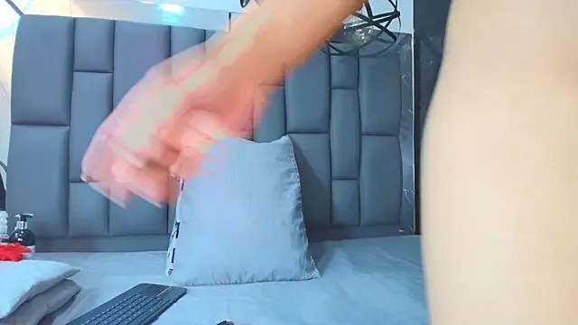 Roxana_gomez from StripChat