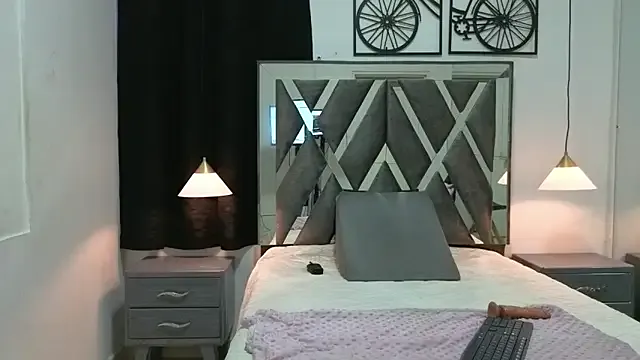 SalomeWilson from StripChat