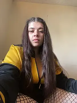 Salvibaddie from StripChat