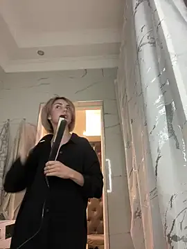 cam to cam with StripChat's SandraCarter in their stream for hypnotic sensations SandraCarter from StripChat