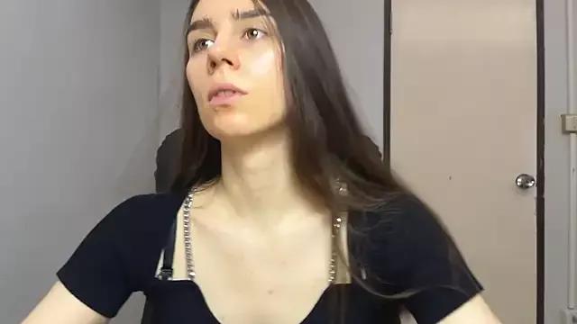 Explore SassyJessi, she wants to masturbate for you SassyJessi from StripChat