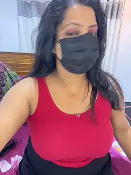 Streaming whims and freaky ecstasy with StripChat's experienced Savi-SL Savi-SL from StripChat