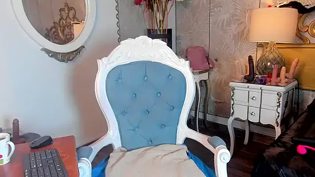 Scarlet__Milff from StripChat