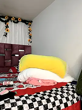 ScarletthJhonson- from StripChat