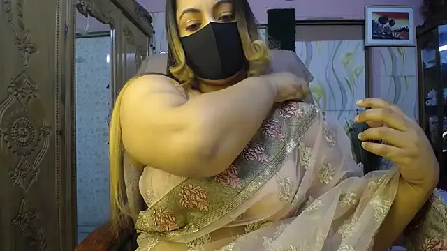 Sehjadi_Kayrahh from StripChat