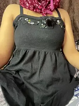 Curious Sexy_Liliy teasing and peaking with their favorite dildos sexy_Liliy from StripChat