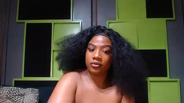 SexyAssDivaxxx from StripChat