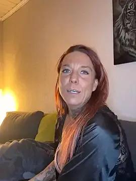 SexyInkedMiilfxx from StripChat