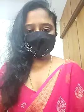 sexynayan23 from StripChat