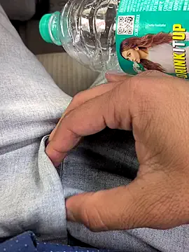 sexytomdev from StripChat