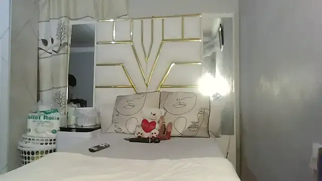 SexyyNana from StripChat