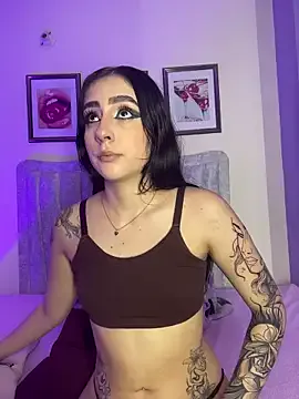 sharlot24 from StripChat