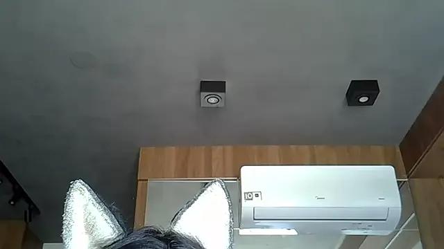 Check out SkinnyKitten, zie wants to masturbate for you SkinnyKitten from StripChat