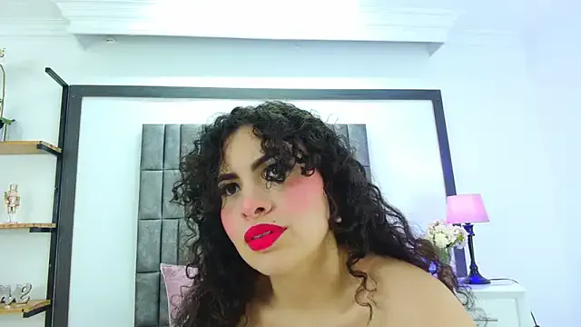 StripChat's Skyler_Fox_ - fixation free adult webcam performer to ignite all your whims Skyler_Fox_ from StripChat