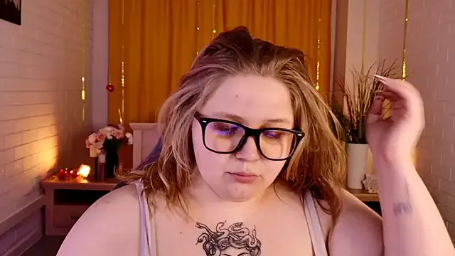 SladaDell from StripChat