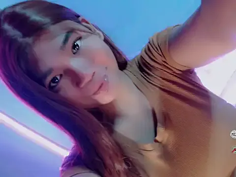 slutty_piinkie from StripChat