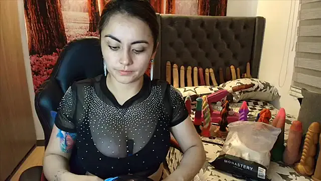 sofia23dirty from StripChat