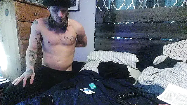 spazz247 from StripChat