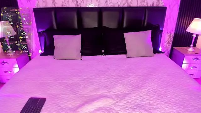 Join SpicyAmelia, she wants to masturbate for you SpicyAmelia from StripChat