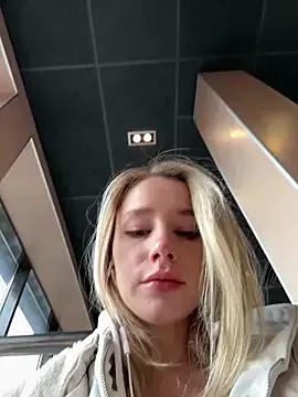 StripChat SSSATIVA_model SSSATIVA_model from StripChat