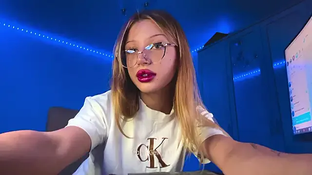 Stefifany from StripChat