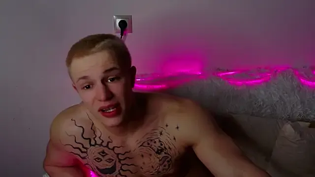 SterlingNoir from StripChat