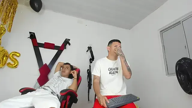 Steven_and_Camilo18 from StripChat