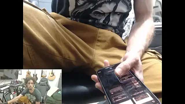 Stringin69 from StripChat