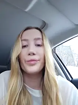 Slutty SvetLive wants you to fuck her body now SvetLive from StripChat