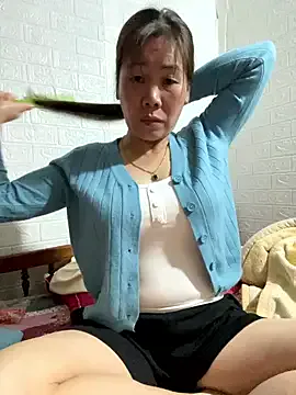 tabby-cat11 on StripChat 