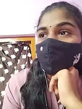 Tamil_Hot_RoyalQueen from StripChat