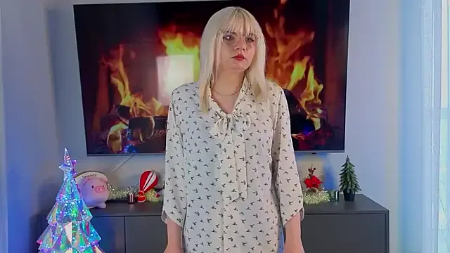 TawandaKerst from StripChat