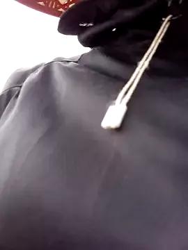 tcm-cute from StripChat