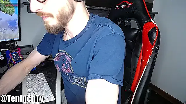 teninchty from StripChat