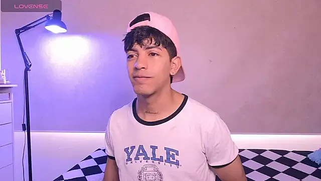 teobrowny from StripChat