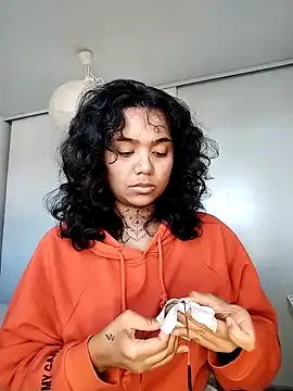 therealsun8 from StripChat