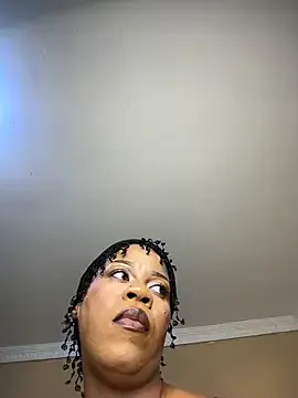 Discover cute model THICKBUNNYCHICKxxx THICKBUNNYCHICKxxx from StripChat