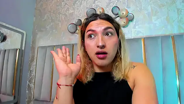 TomLondon_ from StripChat