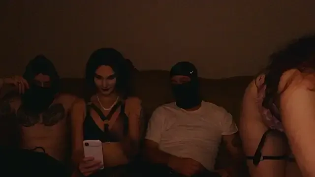 ToplessTalks from StripChat