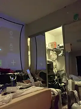 Triggerhappycj100 from StripChat